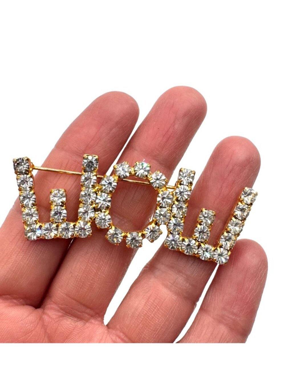 Vintage WOW Prong Set Rhinestone Brooch
